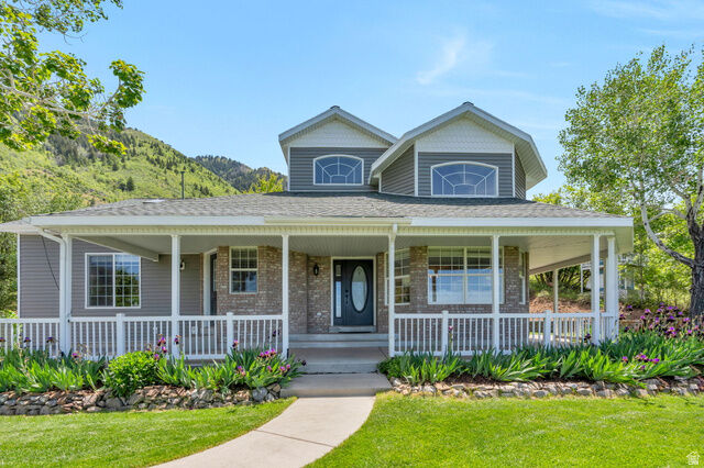 Property Photo:  855 S Skylake Dr  UT 84653 