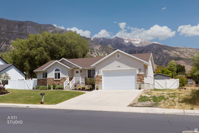Property Photo:  1164 N 300 E  UT 84062 
