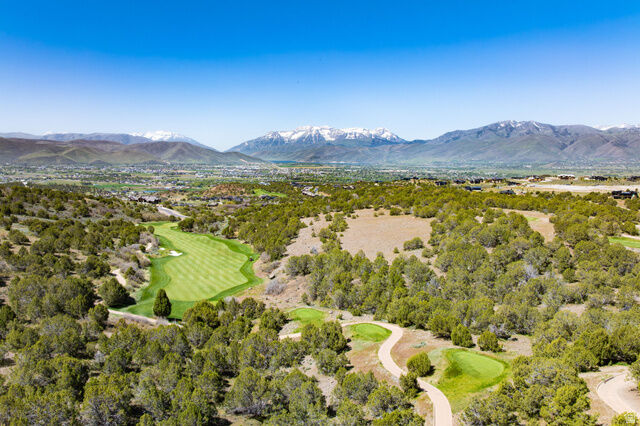 Property Photo: 3421 Red Knob Way E 824 UT 84032