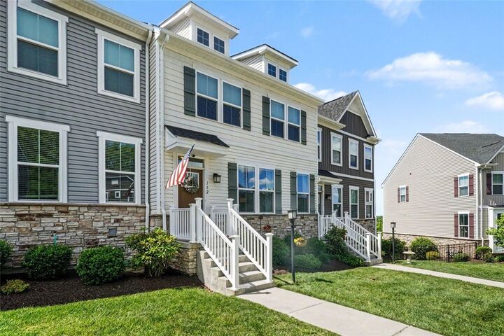 Property Photo:  162 Moyer Hill Dr  PA 16066 