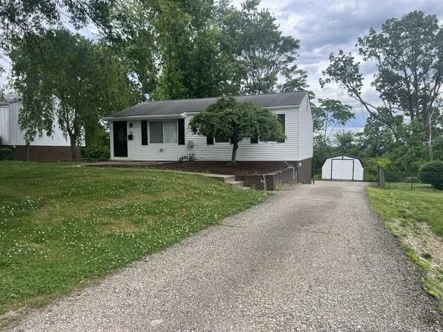 Property Photo:  781 Illini Dr  PA 15146 