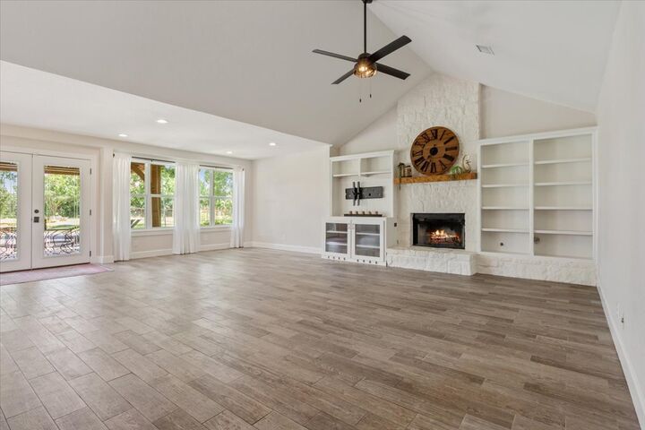 Property Photo:  110 Sunset Road  TX 78633 