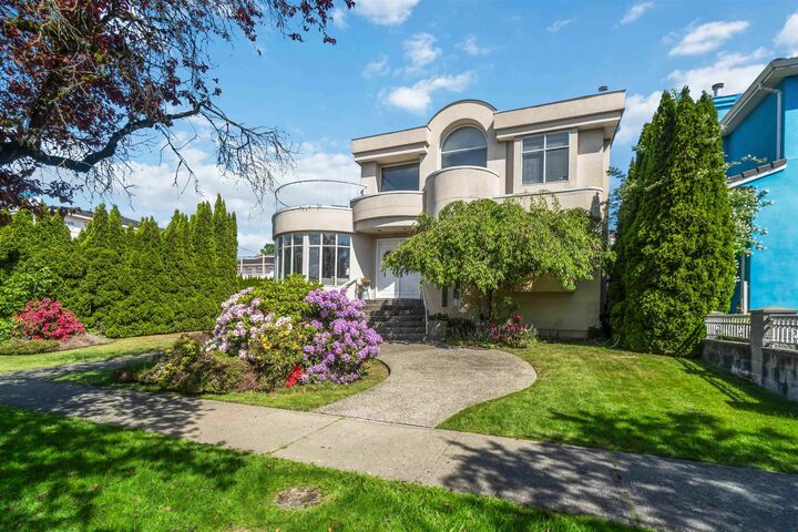 Property Photo: 2275 Bonaccord Drive BC V5P 2N8