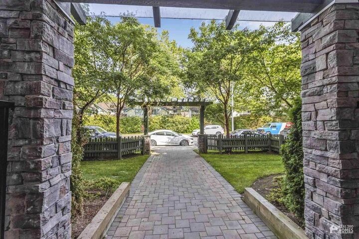 Property Photo: 8183 121A Street 320 BC V3W 1S7
