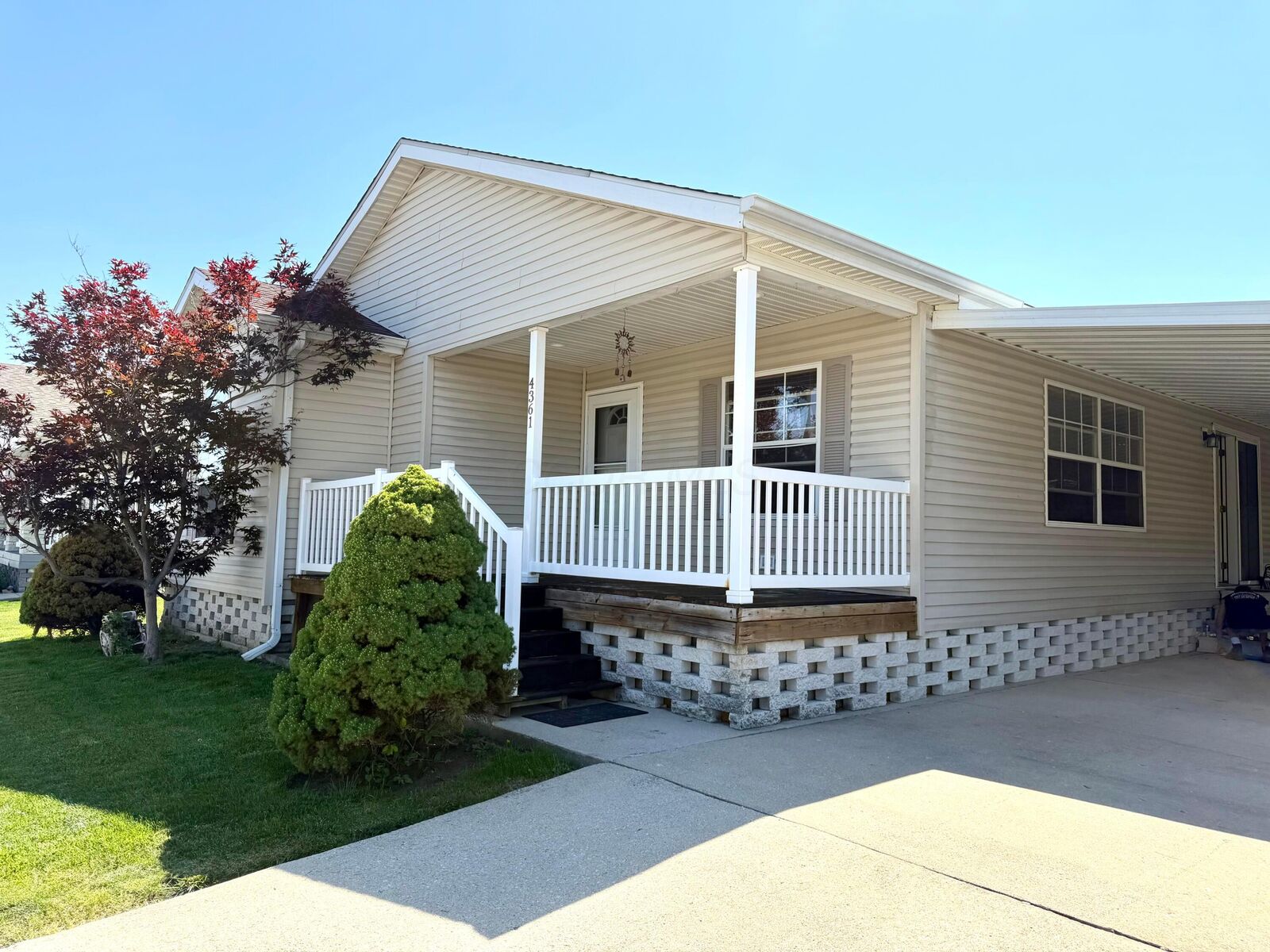Property Photo:  4361 Todd Place  OH 43207 