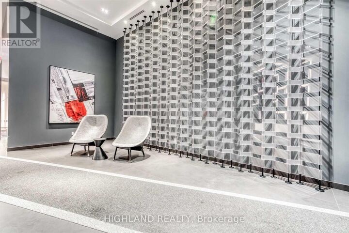 Property Photo:  318 Richmond Street West 1705  ON M5V 1X2 