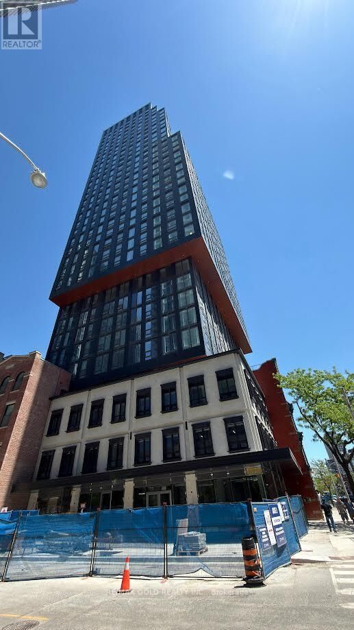 Property Photo:  100 Queen Street East 1705  ON M5C 0B5 