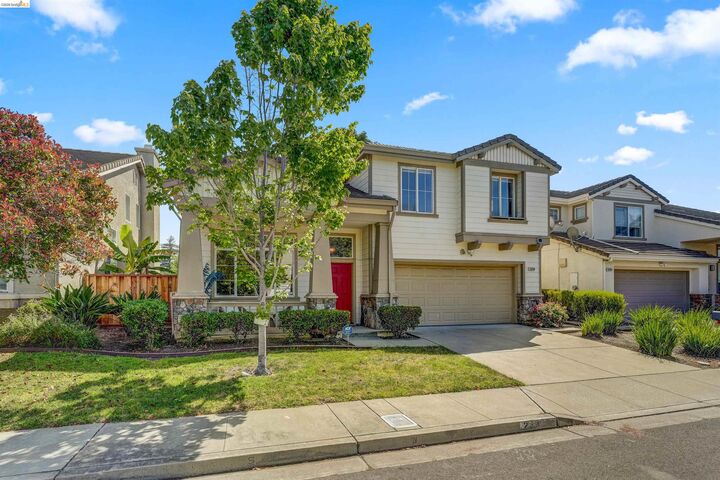 Property Photo:  24986 Silverthorne Pl  CA 94544 