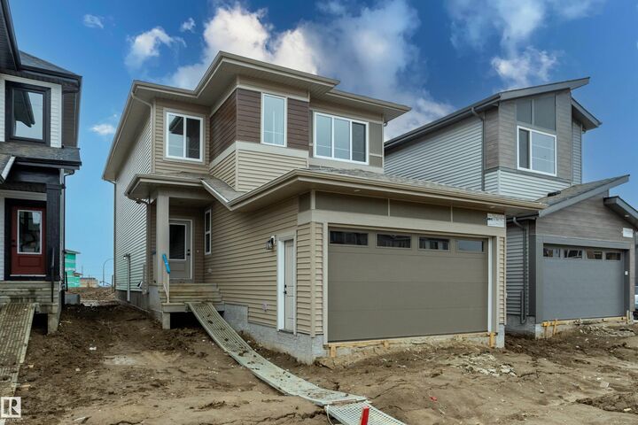 Property Photo:  3026 7A Avenue SW  AB T6X 3M3 