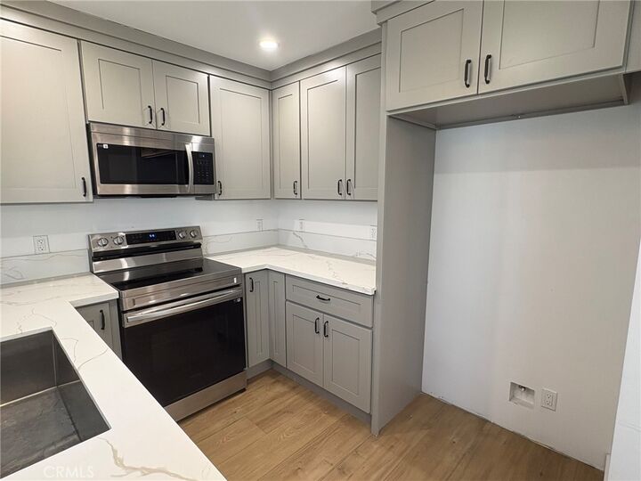Property Photo:  15210 San Jose Street  CA 91345 