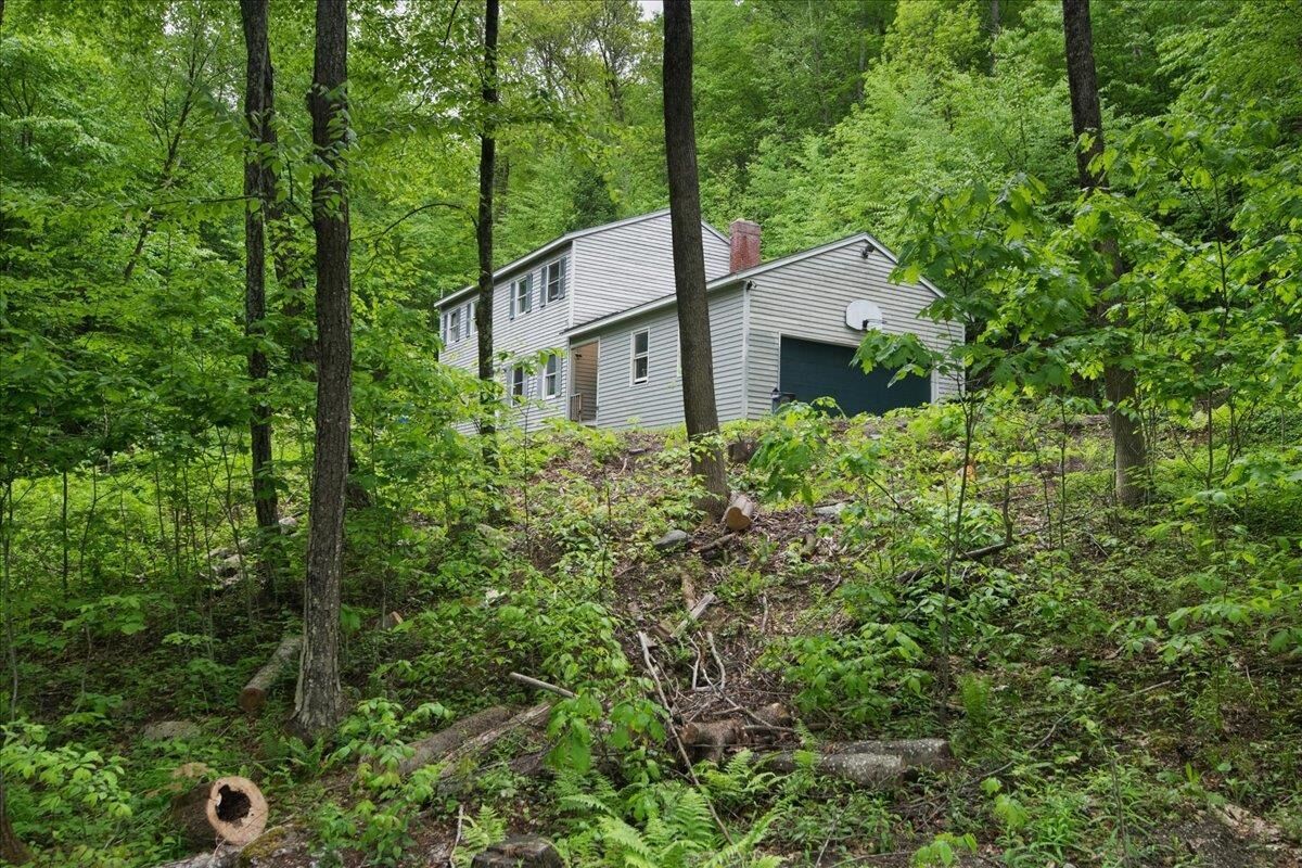 Property Photo:  347 Ledgewood Lane  VT 05445 