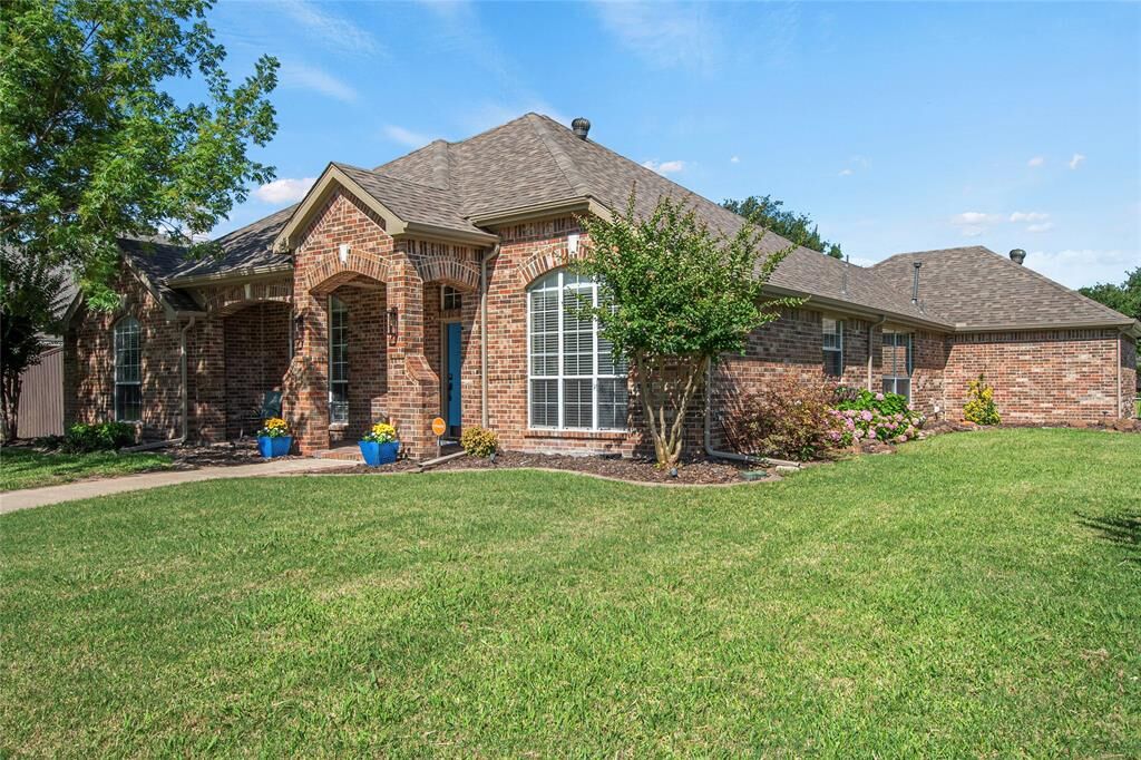 Property Photo:  3105 Blair Oak Drive  TX 75089 