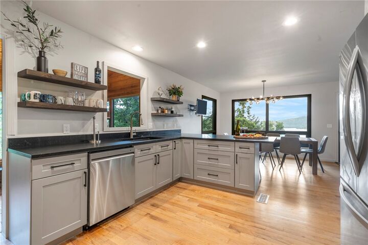 Property Photo: 3889 Mundell Road AR 72631