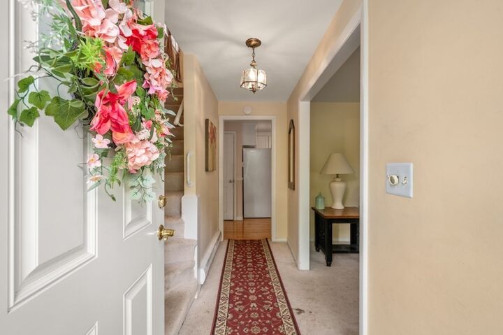 Property Photo:  73 Hood Road  MA 01876 