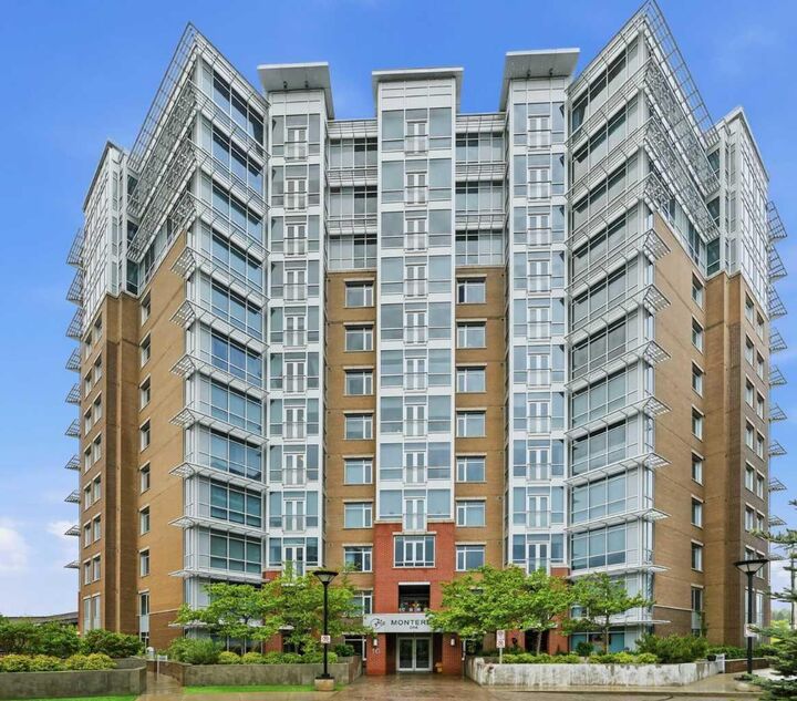 16 Varsity Estates Circle NW 701 — photo 1