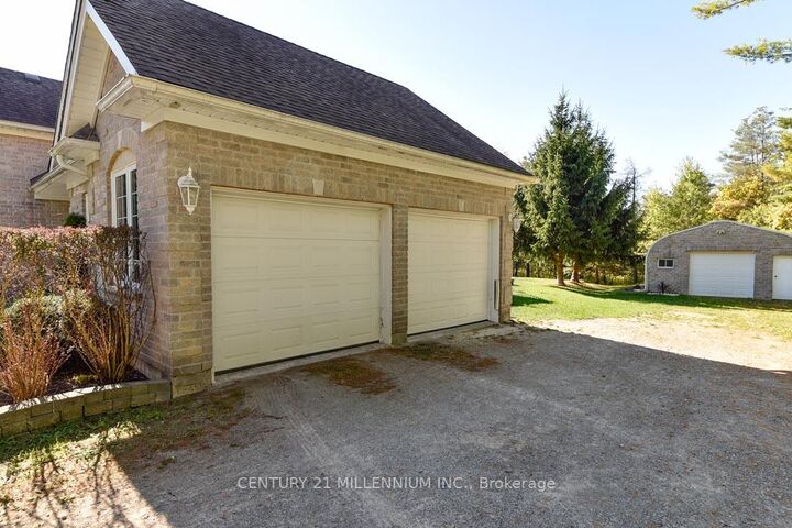 Property Photo: 19976 Kennedy Road ON L7K 1Y3
