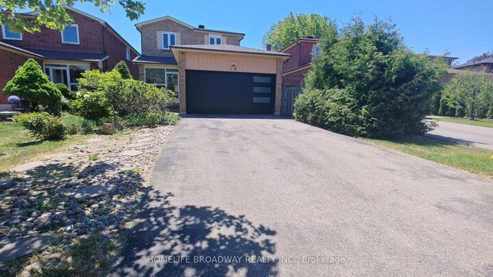 Property Photo: 40 Bendamere Crescent ON L3P 6Y1