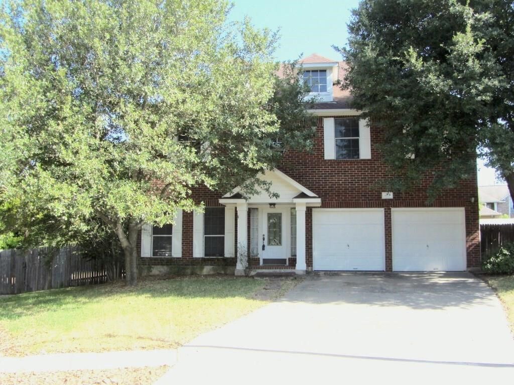 Property Photo:  1815 Hickory Ridge Cove  TX 78665 