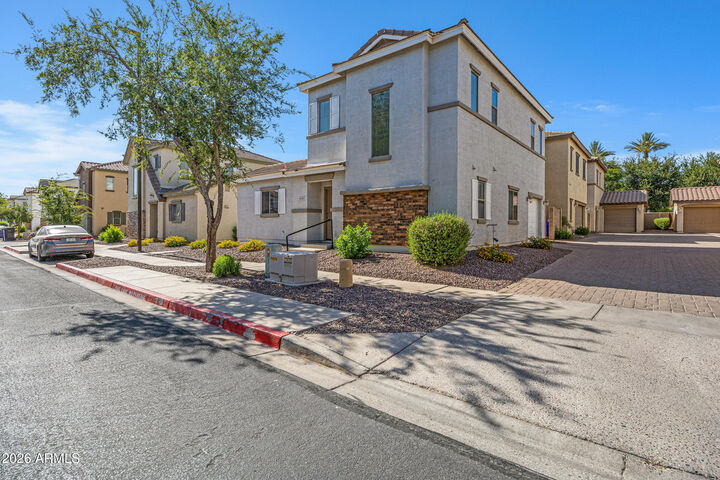 Property Photo:  4774 E Laurel Court  AZ 85234 