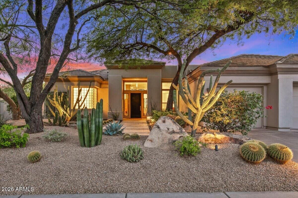 Property Photo:  33644 N 64th Place  AZ 85266 