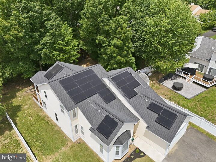 Property Photo:  16818 Francis West Lane  VA 22026 