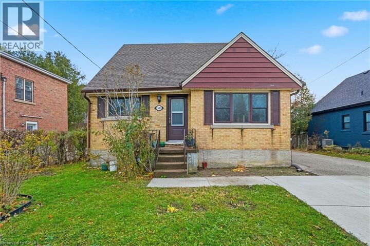 Property Photo:  549 Weber Street East  ON N2H 1E9 