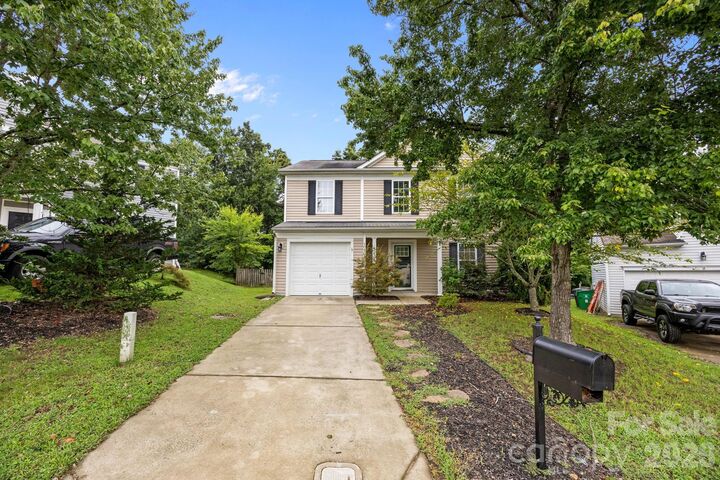 Property Photo:  10609 Spring Rain Court  NC 28278 