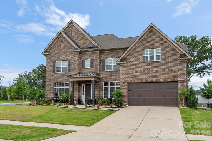 Property Photo: 5005 Alexander Manor Drive NC 28270