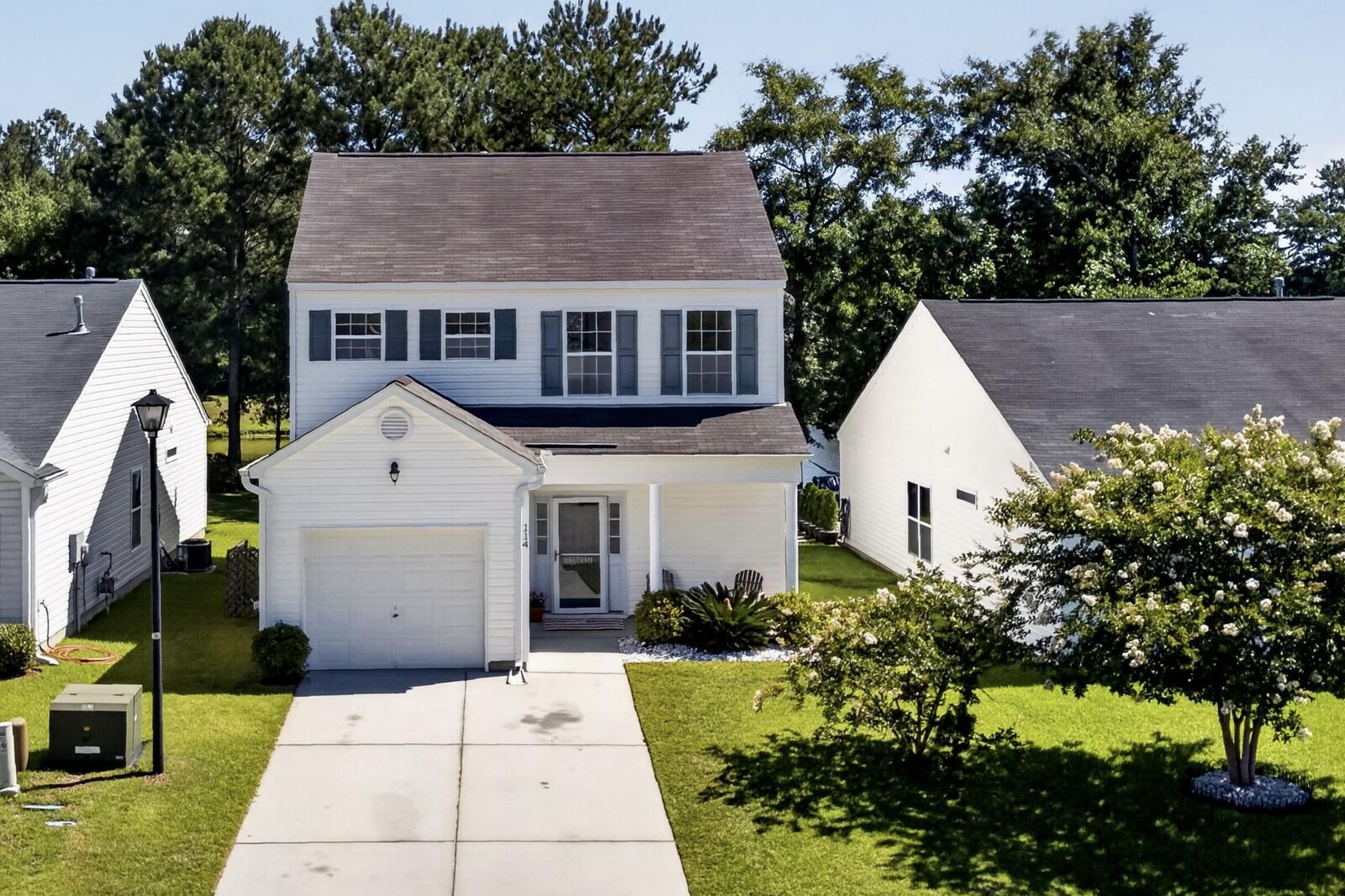 Property Photo:  114 Coosawatchie Street  SC 29485 