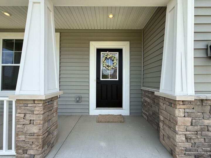 Property Photo:  5186 Center View Drive  OH 45150 
