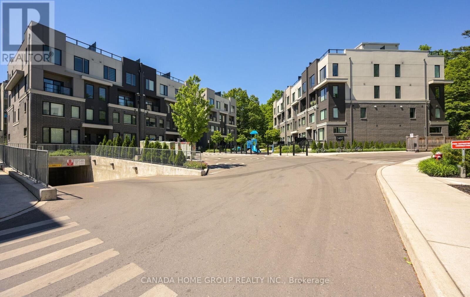 Property Photo:  3492 Widdicombe Way 12  ON L5L 0B8 
