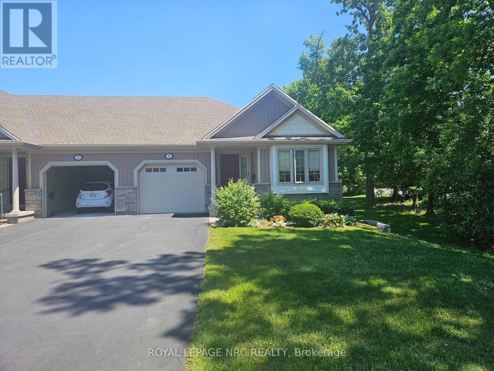 Property Photo:  603 Welland Avenue 1  ON L2M 0A6 