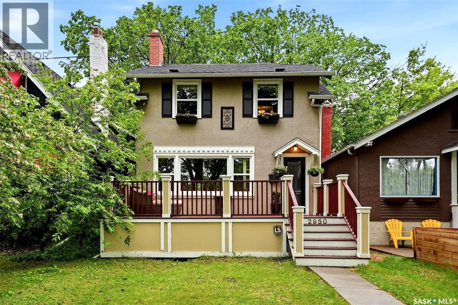 Property Photo:  2950 Retallack Street  SK S4S 1S9 