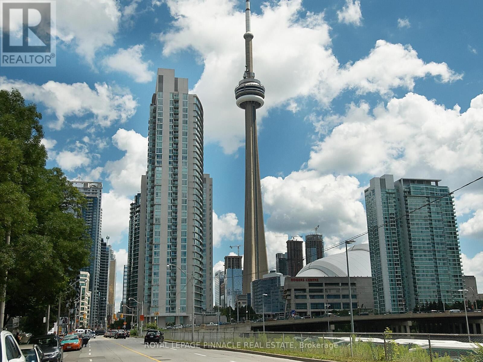 Property Photo:  397 Front St W 3110  ON M5V 3S1 