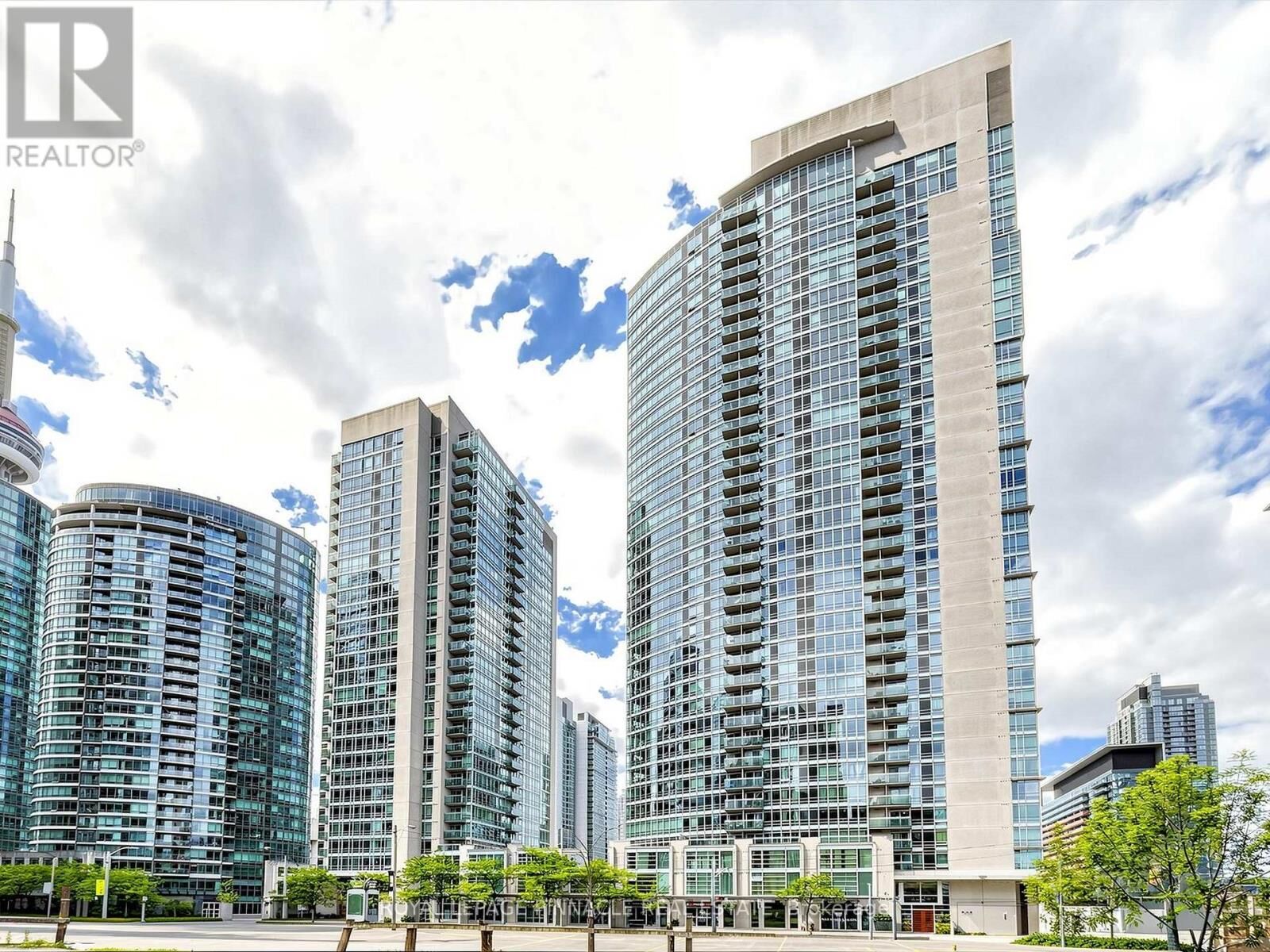 Property Photo:  397 Front St W 3110  ON M5V 3S1 