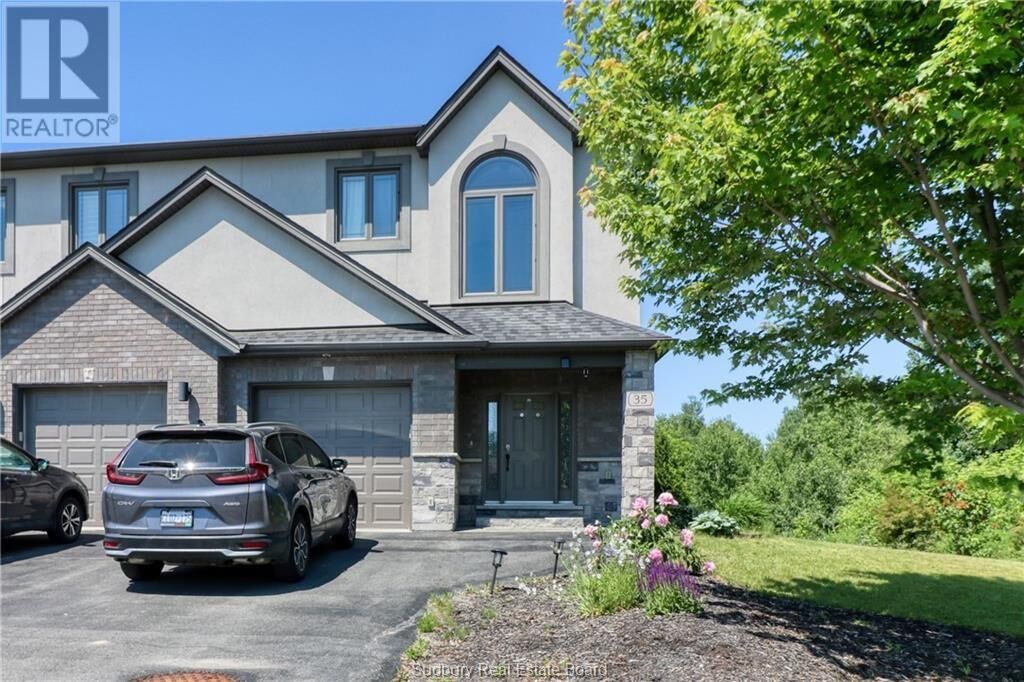 Property Photo:  35 Birmingham Drive  ON P3B 4A5 