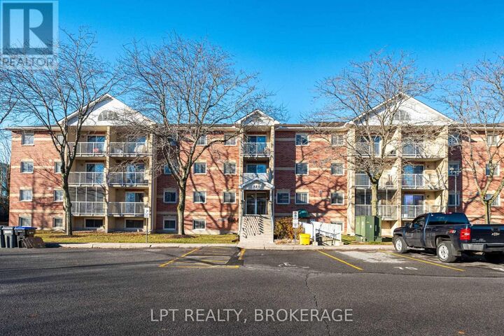 Property Photo:  310 Kingsdale Avenue 107  ON K7M 8S1 