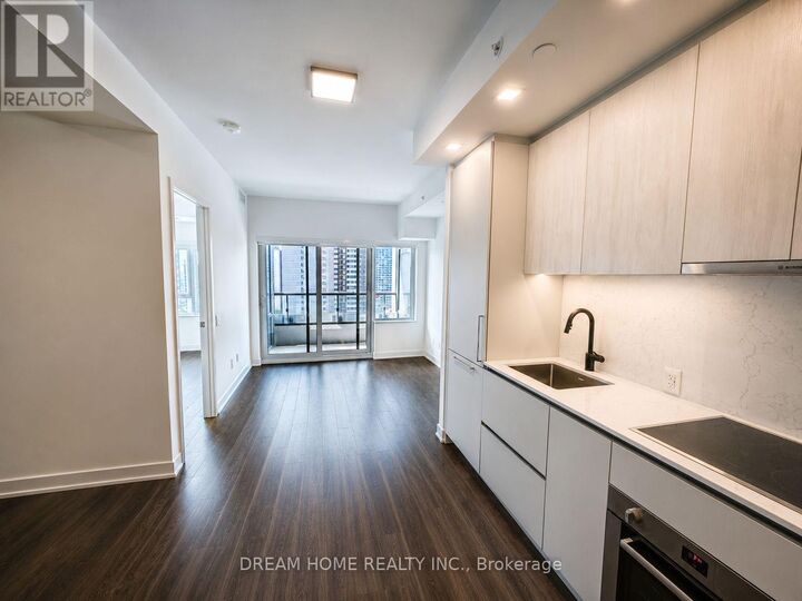 Property Photo:  609 Sherbourne Street 1701  ON M4X 0A4 