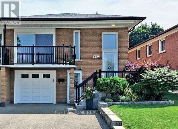 Property Photo:  3631 Molly Avenue  ON L5A 3G5 