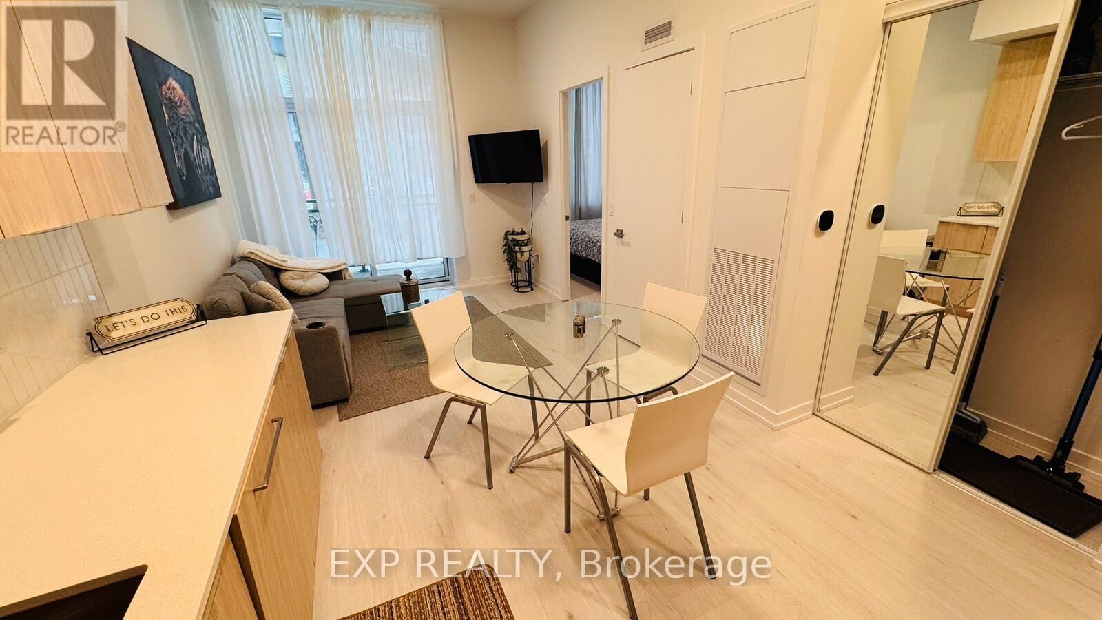 Property Photo:  2501 Saw Whet Boulevard 101  ON L6M 5N2 