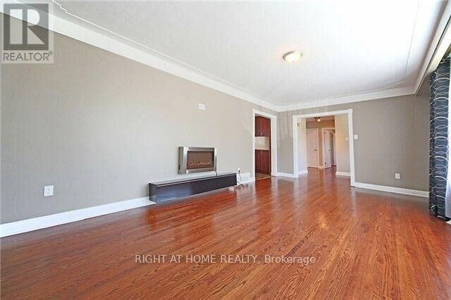 Property Photo:  580 Taplow Crescent  ON L6L 4W2 