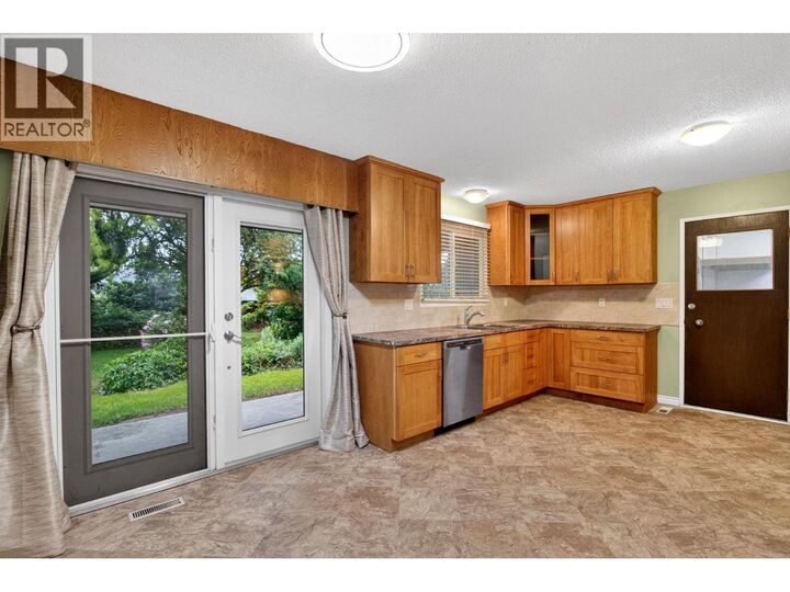Property Photo:  300 Patterson Road  BC V1X 2L2 
