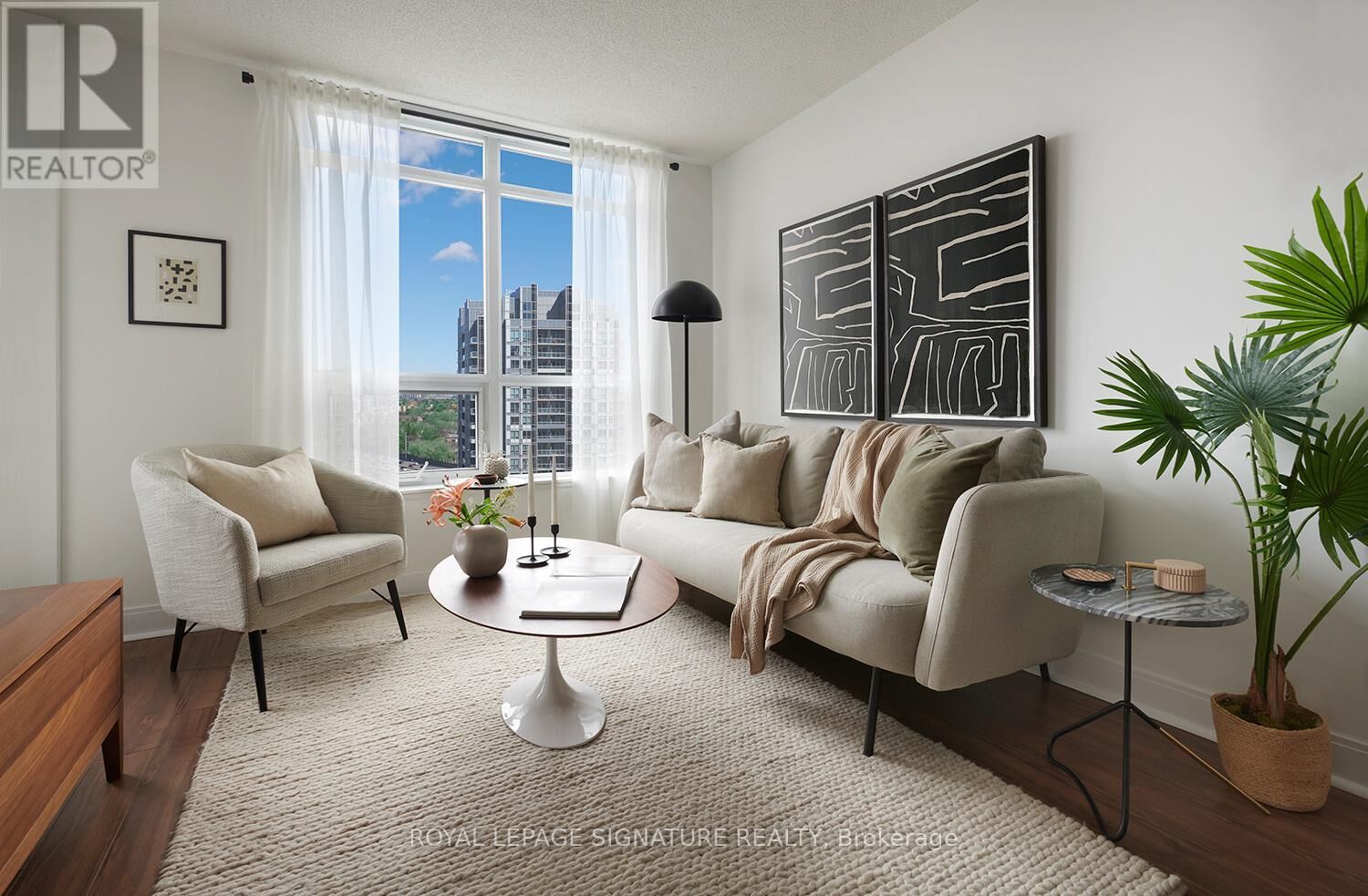 Property Photo:  105 Harrison Garden Boulevard 1610  ON M2N 0C3 