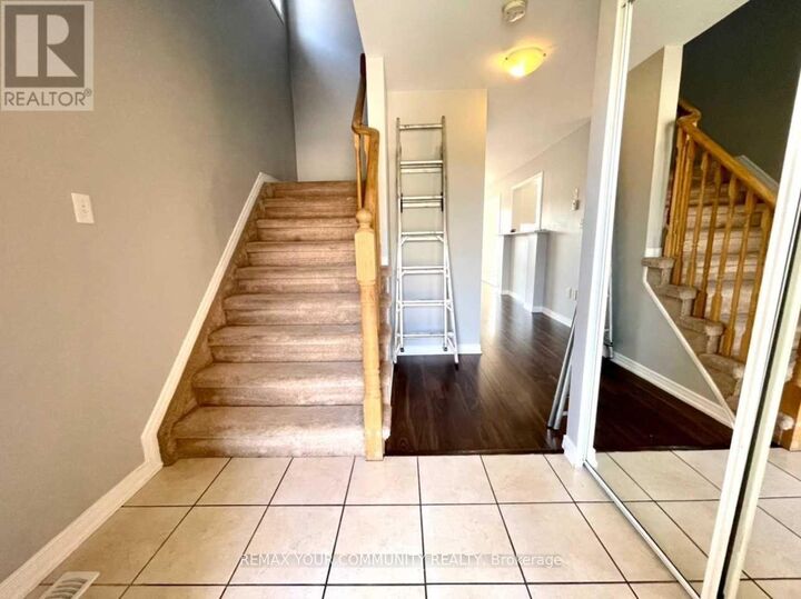 Property Photo:  1385 Hunter Street Main Floor  ON L9S 4B7 