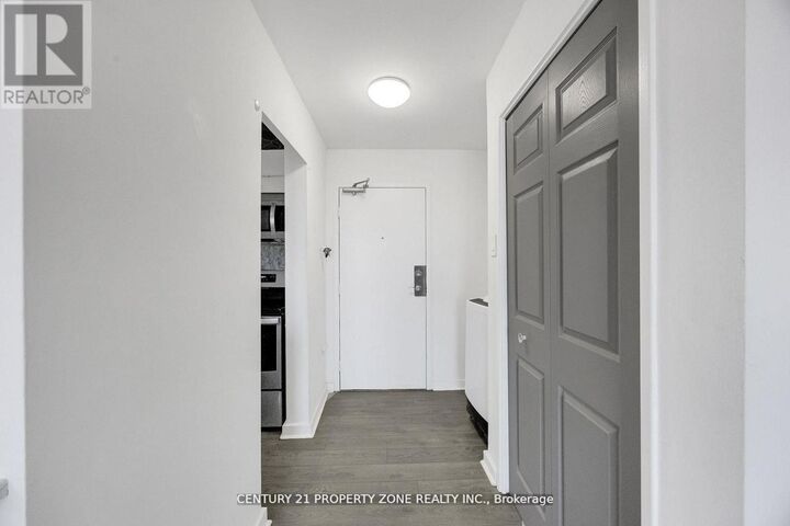 Property Photo:  583 Mornington Avenue 610  ON N5Y 3E9 