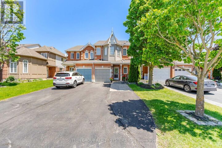 Property Photo:  1717 Woodgate Trail  ON L1G 8B4 