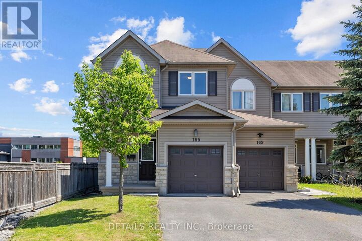 Property Photo:  165 Dahlia Street  ON K4K 0G1 