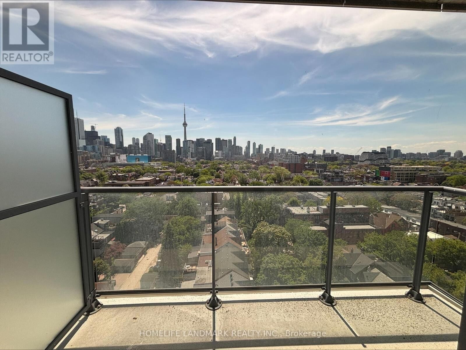 Property Photo:  181 Huron Street 1302  ON M5T 0C1 