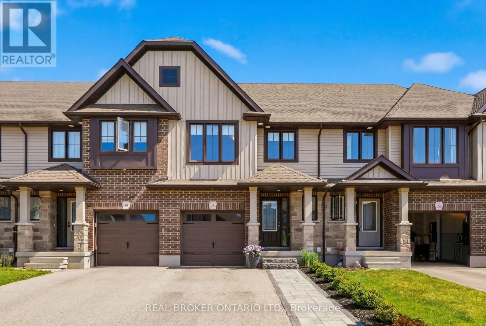 Property Photo:  28 Isaac Street  ON N3B 0E2 