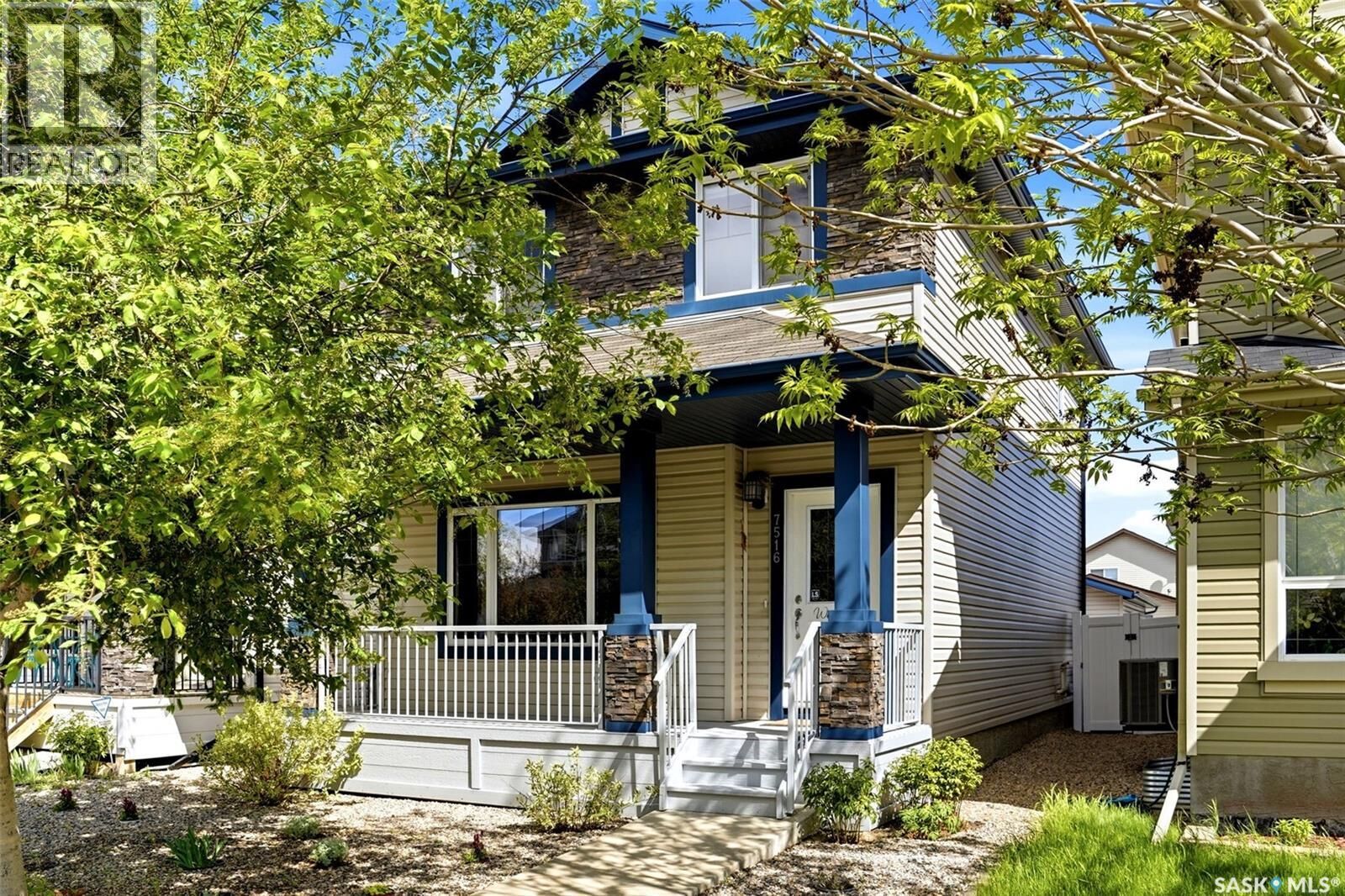 Property Photo:  7516 Oxbow Way  SK S4Y 0B5 